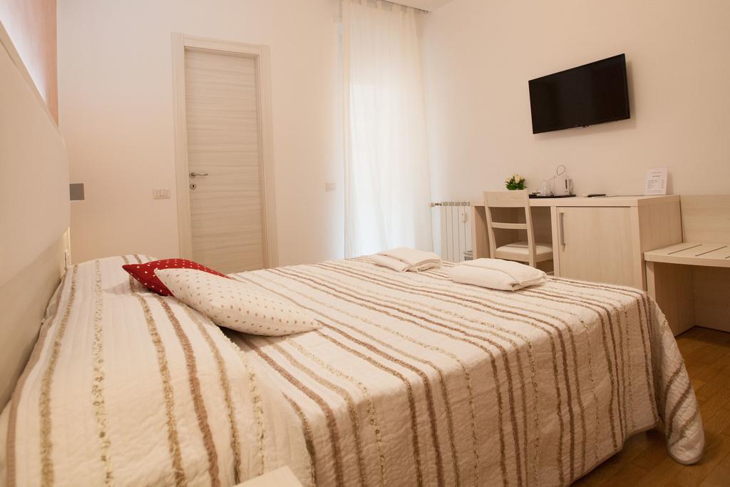 Bed and breakfast Momenti Romani 2*